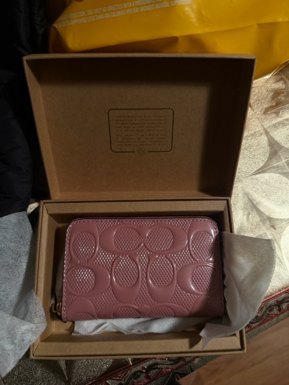 Coach Essential Small Card Case Leather Zip Wallet in Mauve Pink